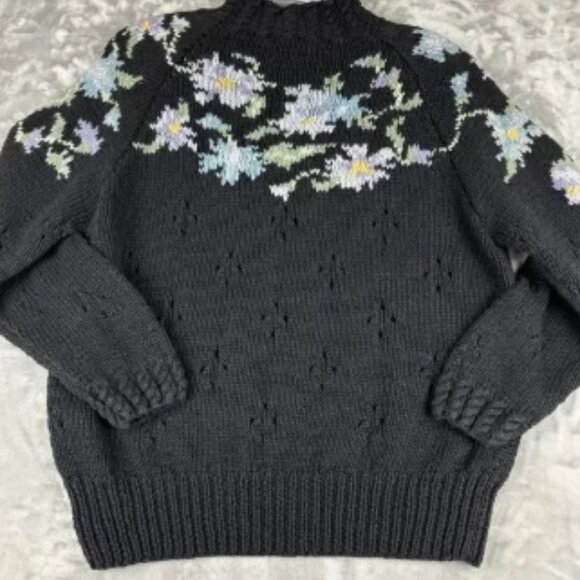 Vintage Karen Scott Hand Knits Sweater Women's Large Black Flowers Pearls (0924) - Picture 6 of 9